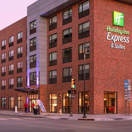 Holiday Inn Express & Suites - Tulsa Downtown - Arts District, An Ihg Hotel Ngoại thất bức ảnh
