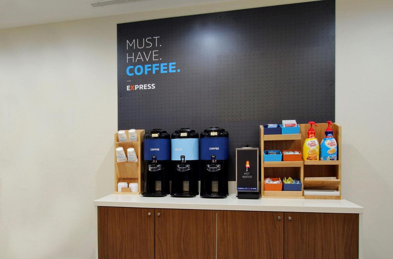 Holiday Inn Express & Suites - Tulsa Downtown - Arts District By Ihg Ngoại thất bức ảnh